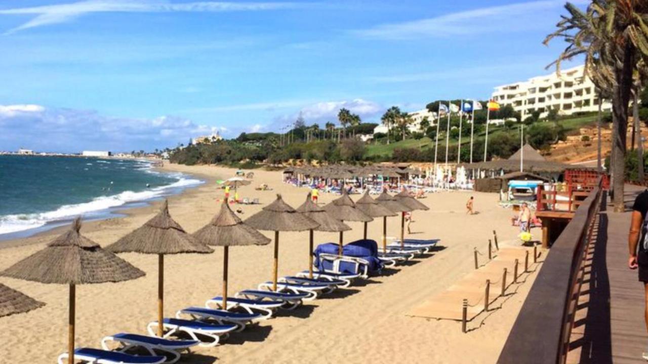 Mi Capricho B16 Beachfront Apartment La Cala De Mijas Eksteriør bilde