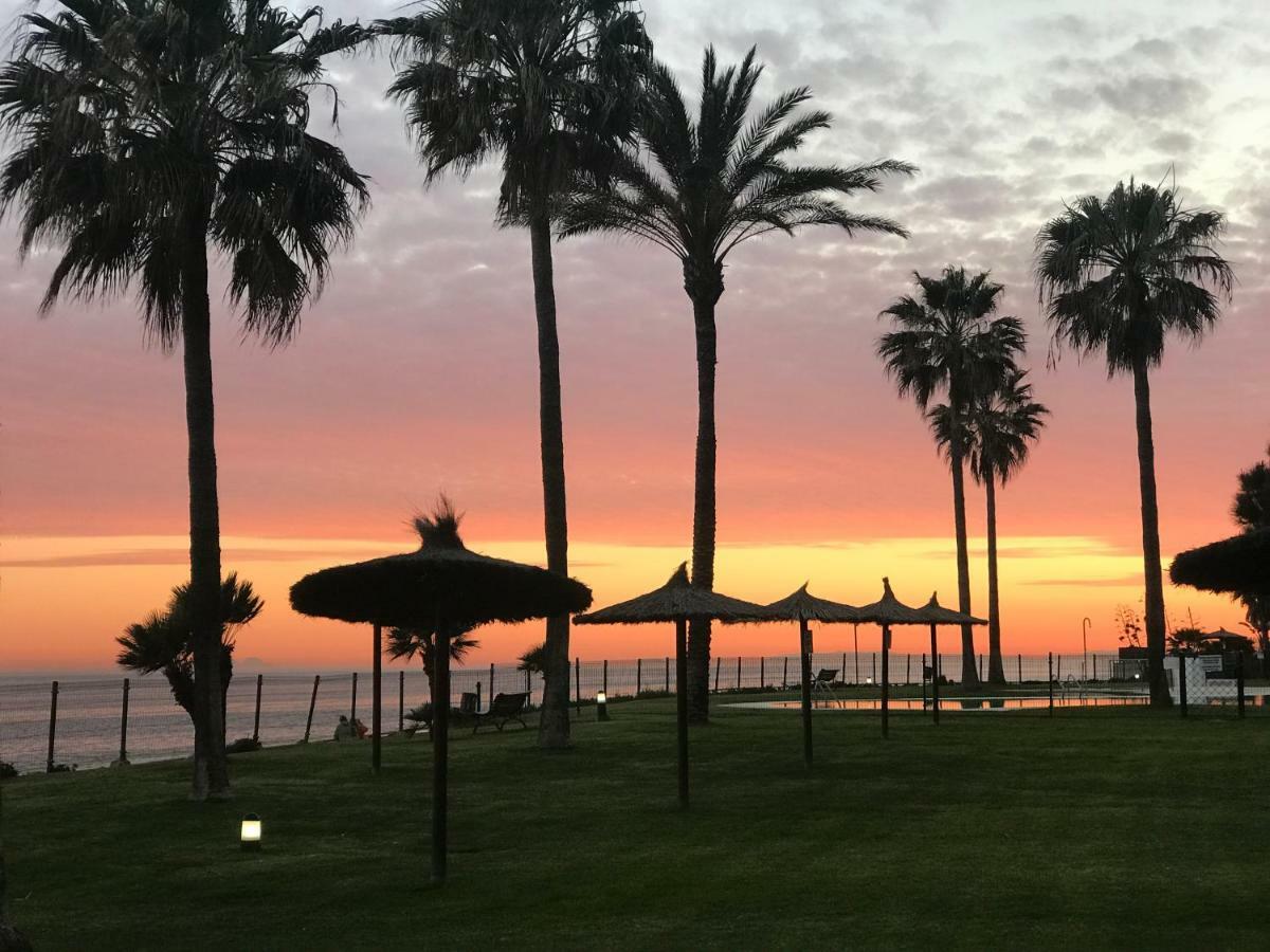 Mi Capricho B16 Beachfront Apartment La Cala De Mijas Eksteriør bilde
